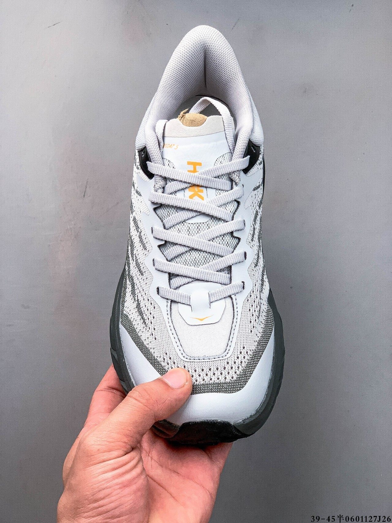 52$ HOKA ONE ONE Speedgoat 5 size 39-45 528690 MZ1723 gallery