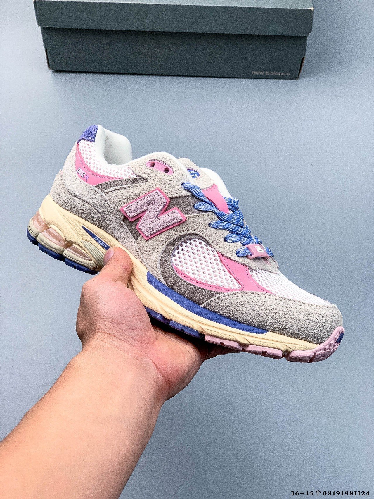 52$ NEW BALANCE NB2002 822480 QE48 gallery