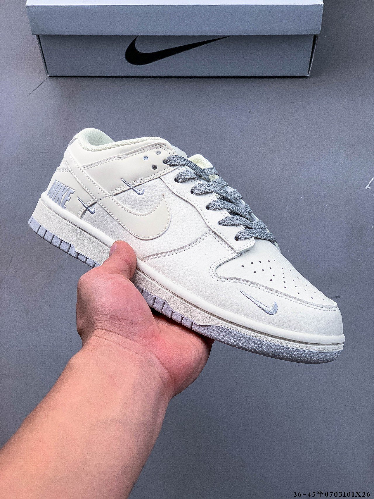 52$ NIKE SB DUNK LOW PRO size 36-45 half 523680 QT114 gallery