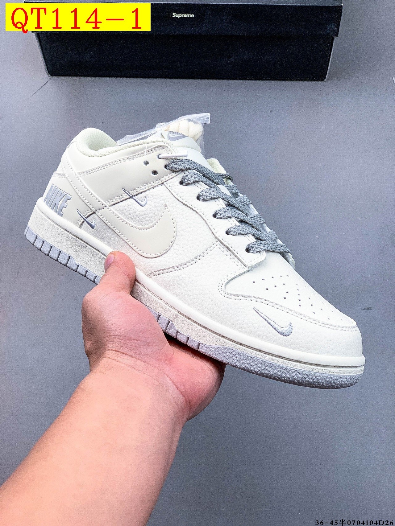 52$ NIKE SB DUNK LOW PRO size 36-45 half 523680 QT114 gallery