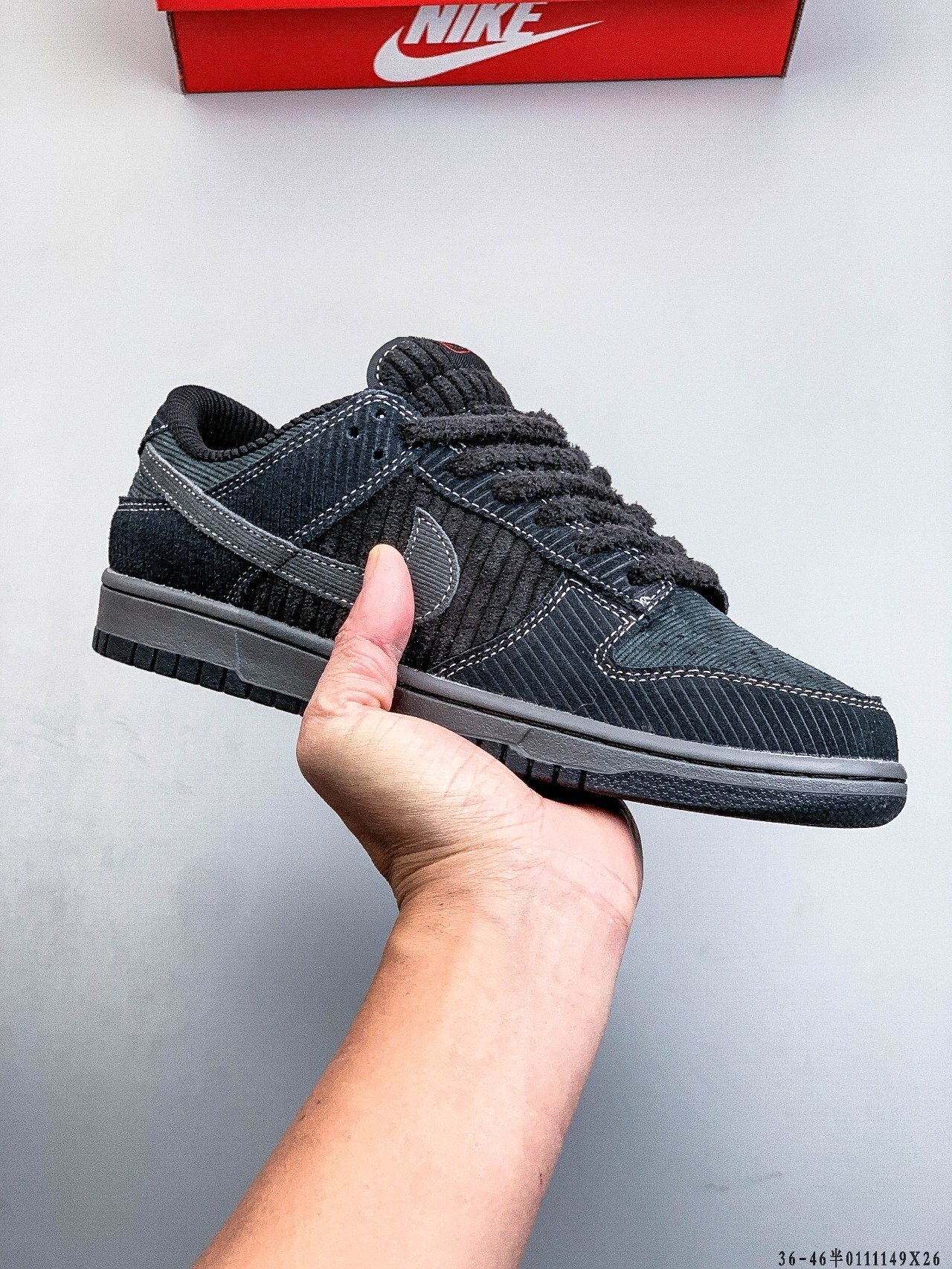 52$ NIKE SB DUNK LOW PRO size 36-46 half 225670 QE254 gallery