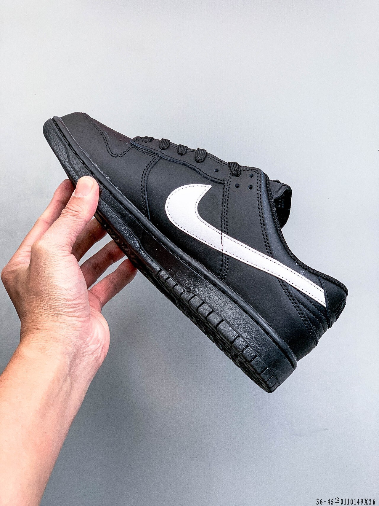 52$ NIKE SB DUNK LOW PRO size 36-46 half 225670 QE254 gallery