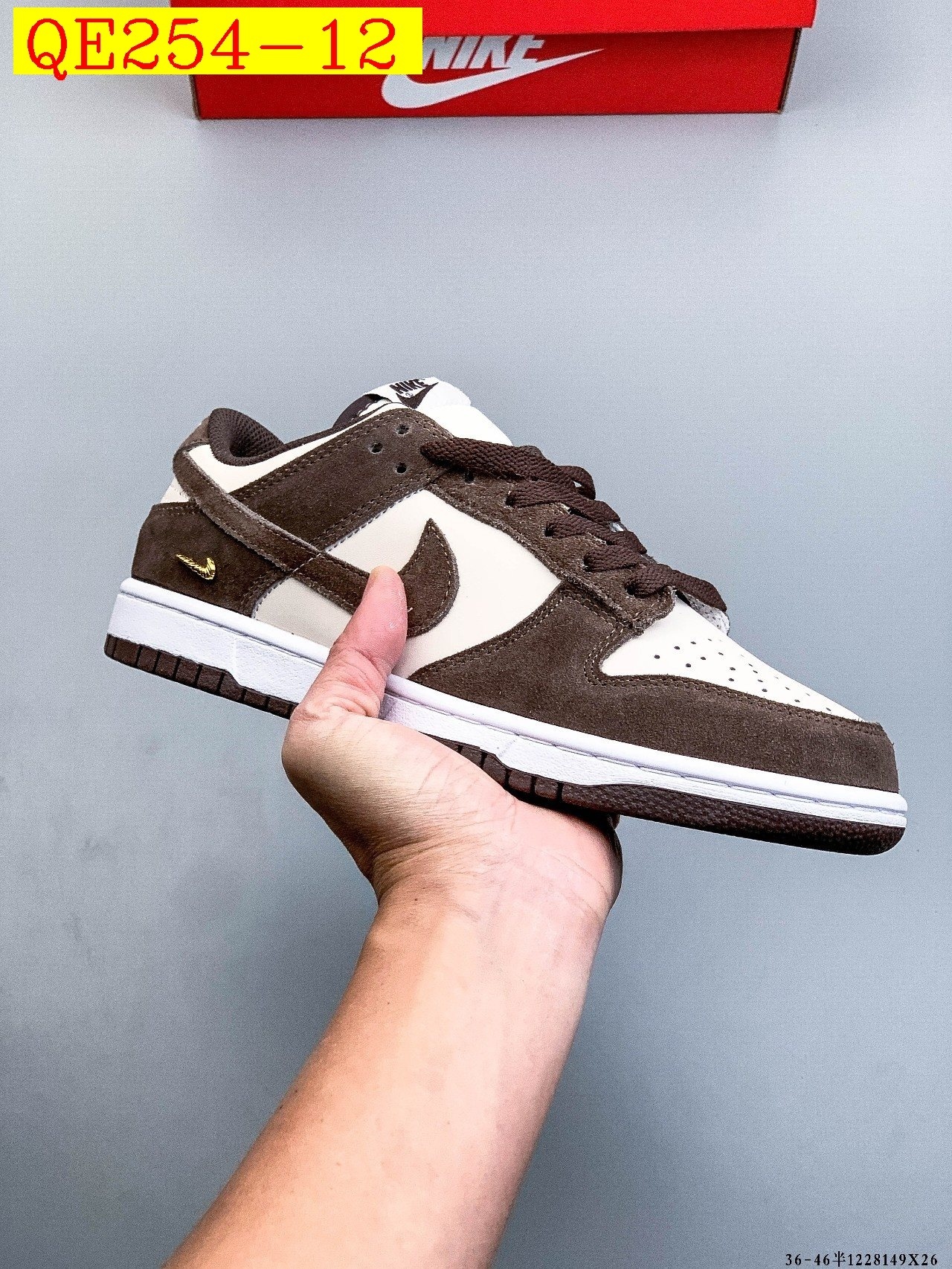 52$ NIKE SB DUNK LOW PRO size 36-46 half 225670 QE254 gallery