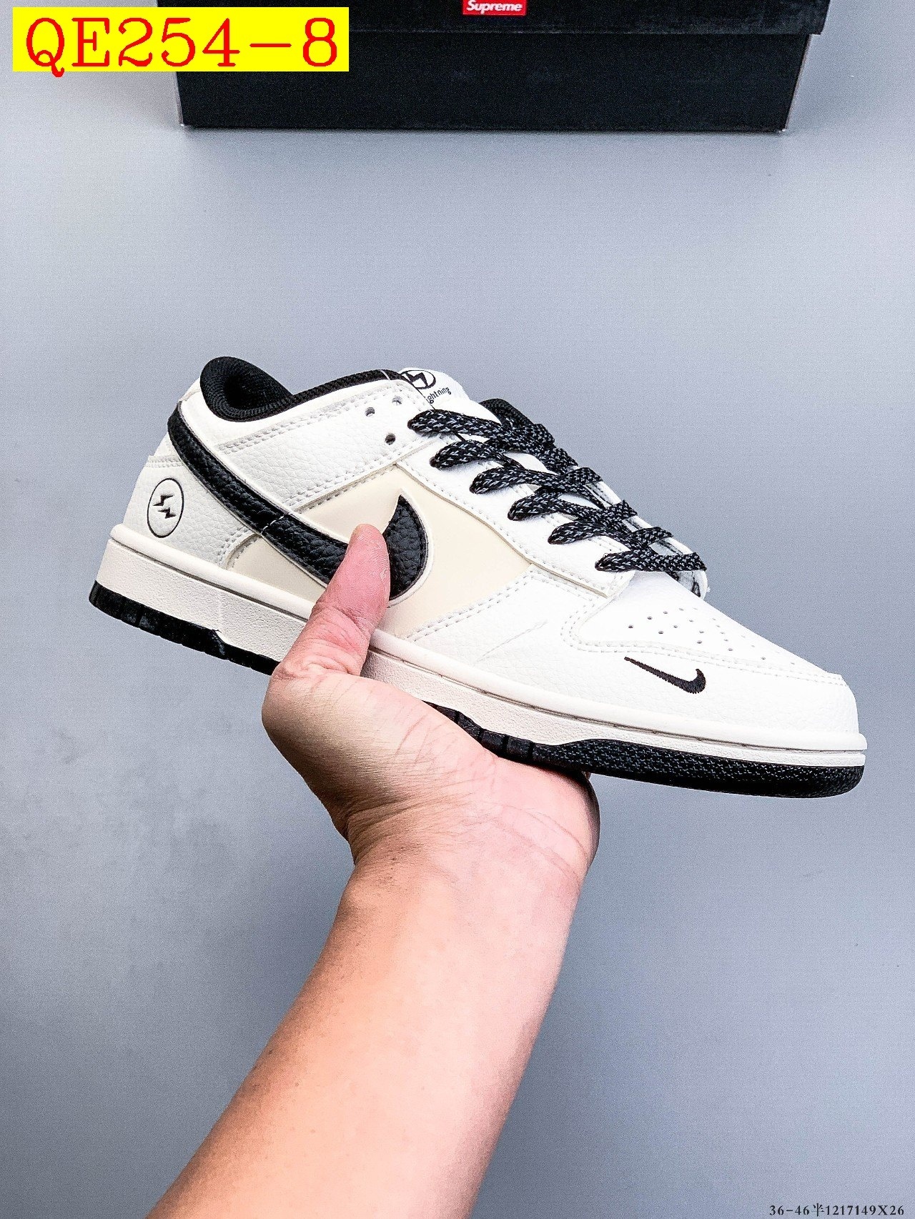 52$ NIKE SB DUNK LOW PRO size 36-46 half 225670 QE254 gallery