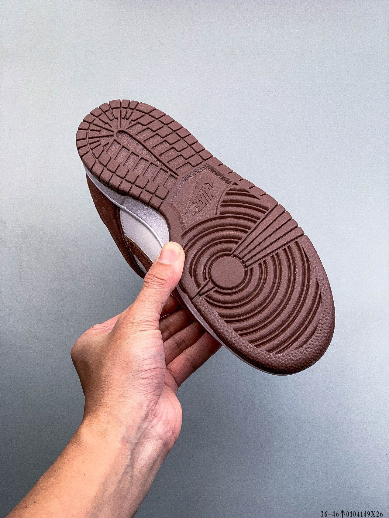 52$ NIKE SB DUNK LOW PRO size 36-46 half 225670 QE254 gallery