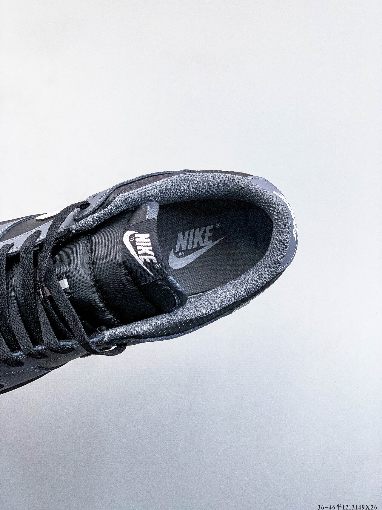 52$ NIKE SB DUNK LOW PRO size 36-46 half 225670 QE254 gallery