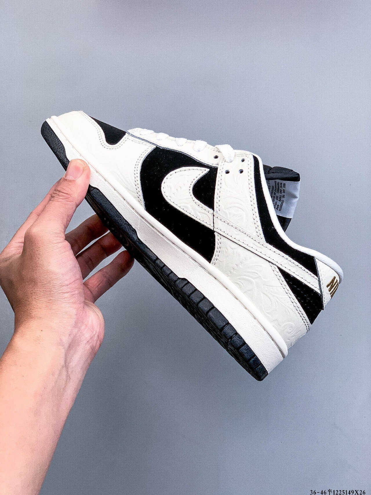 52$ NIKE SB DUNK LOW PRO size 36-46 half 225670 QE254 gallery