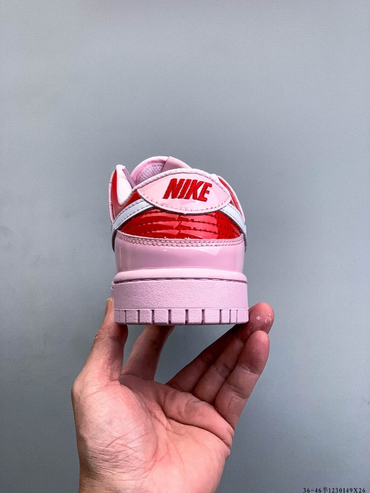 52$ NIKE SB DUNK LOW PRO size 36-46 half 225670 QE254 gallery