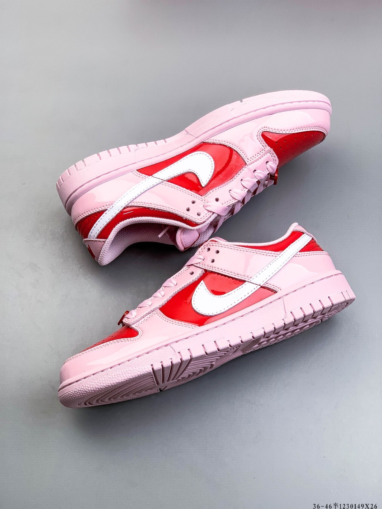 52$ NIKE SB DUNK LOW PRO size 36-46 half 225670 QE254 gallery