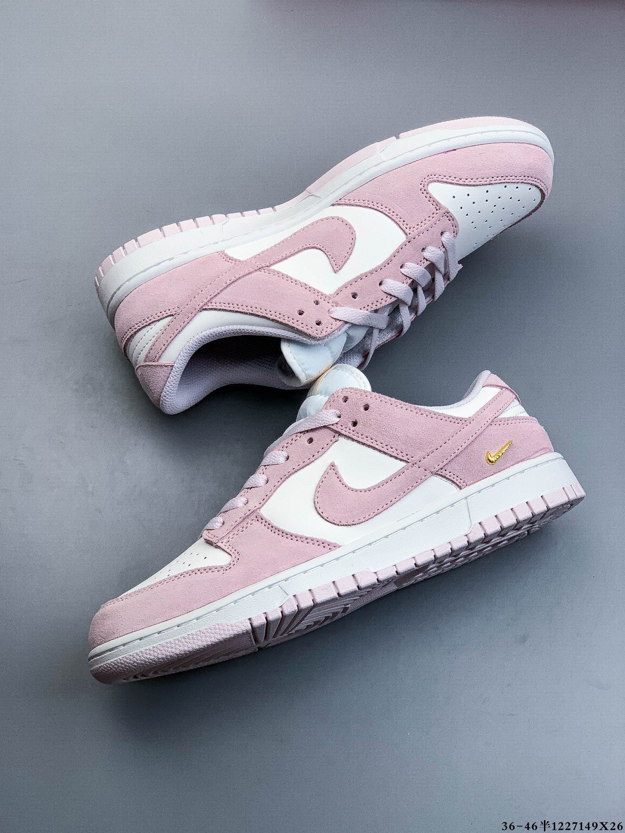 52$ NIKE SB DUNK LOW PRO size 36-46 half 225670 QE254 gallery