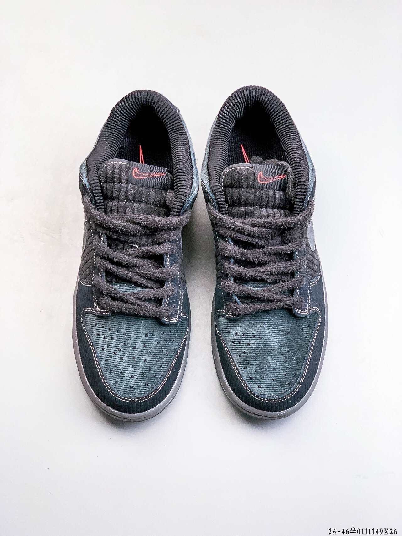 52$ NIKE SB DUNK LOW PRO size 36-46 half 225670 QE254 gallery