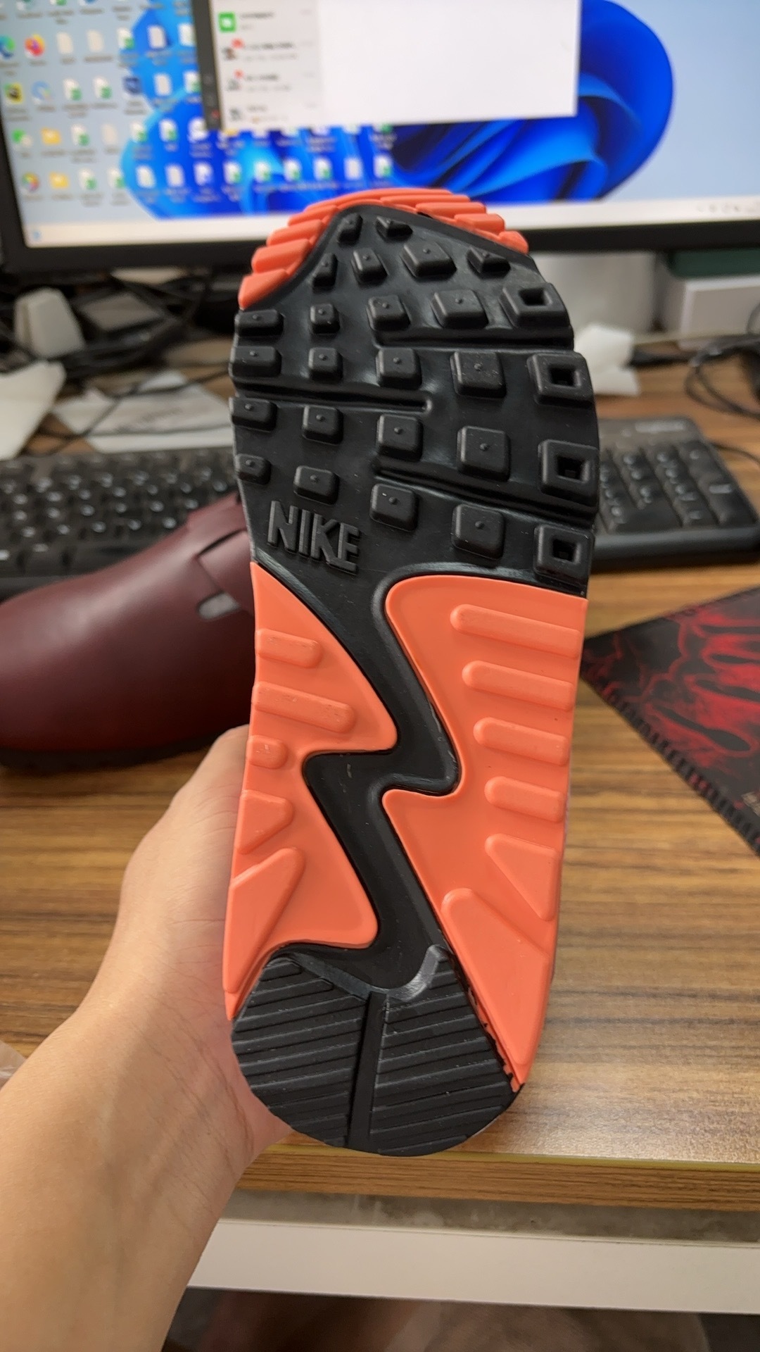 52$ Nike Air Max 90 Size 36-42 325516 QT558 gallery