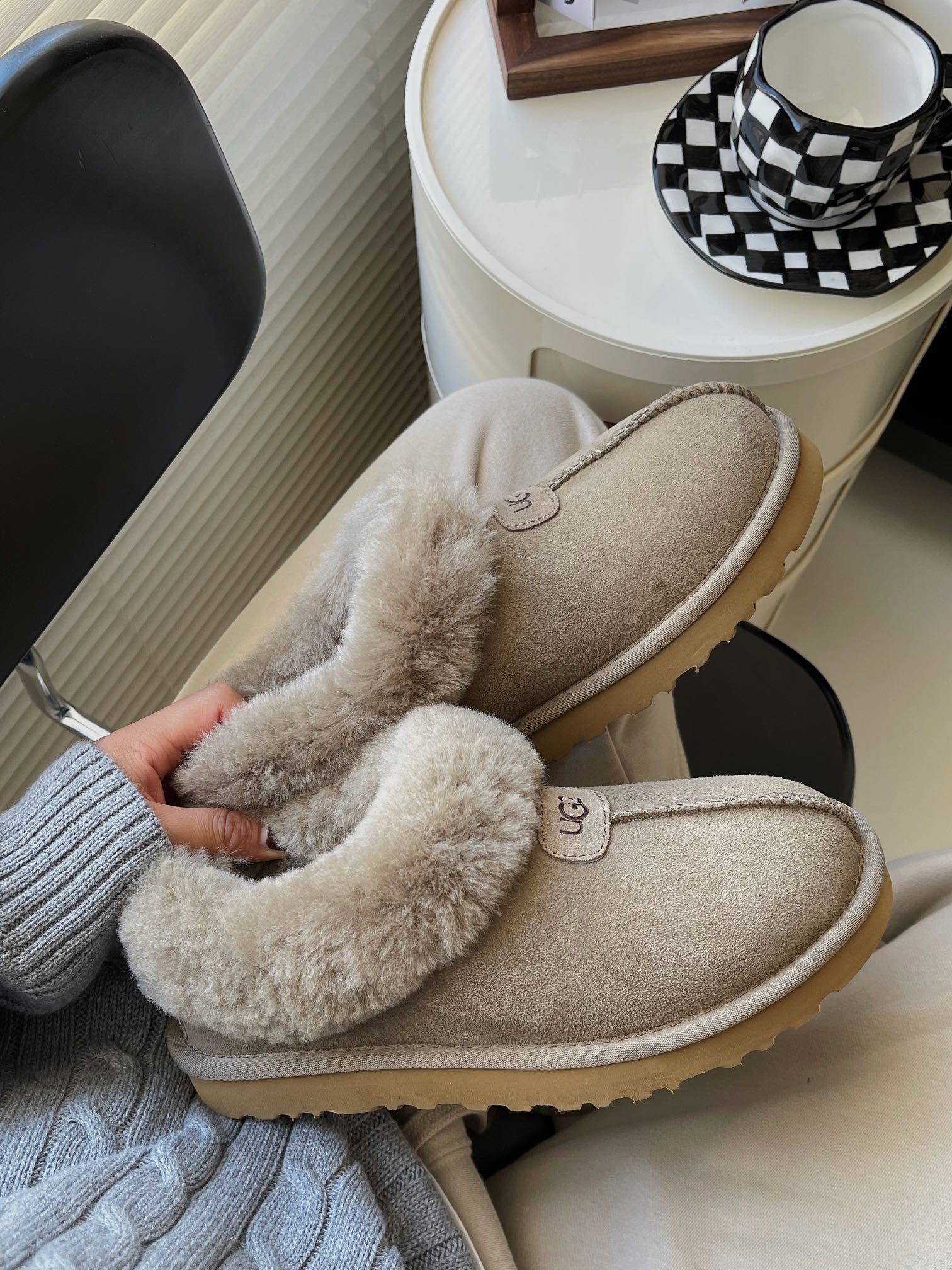 52$ new_dh UGG 1134810 EVA  SIZE 35-40 42581034490 UG46 gallery