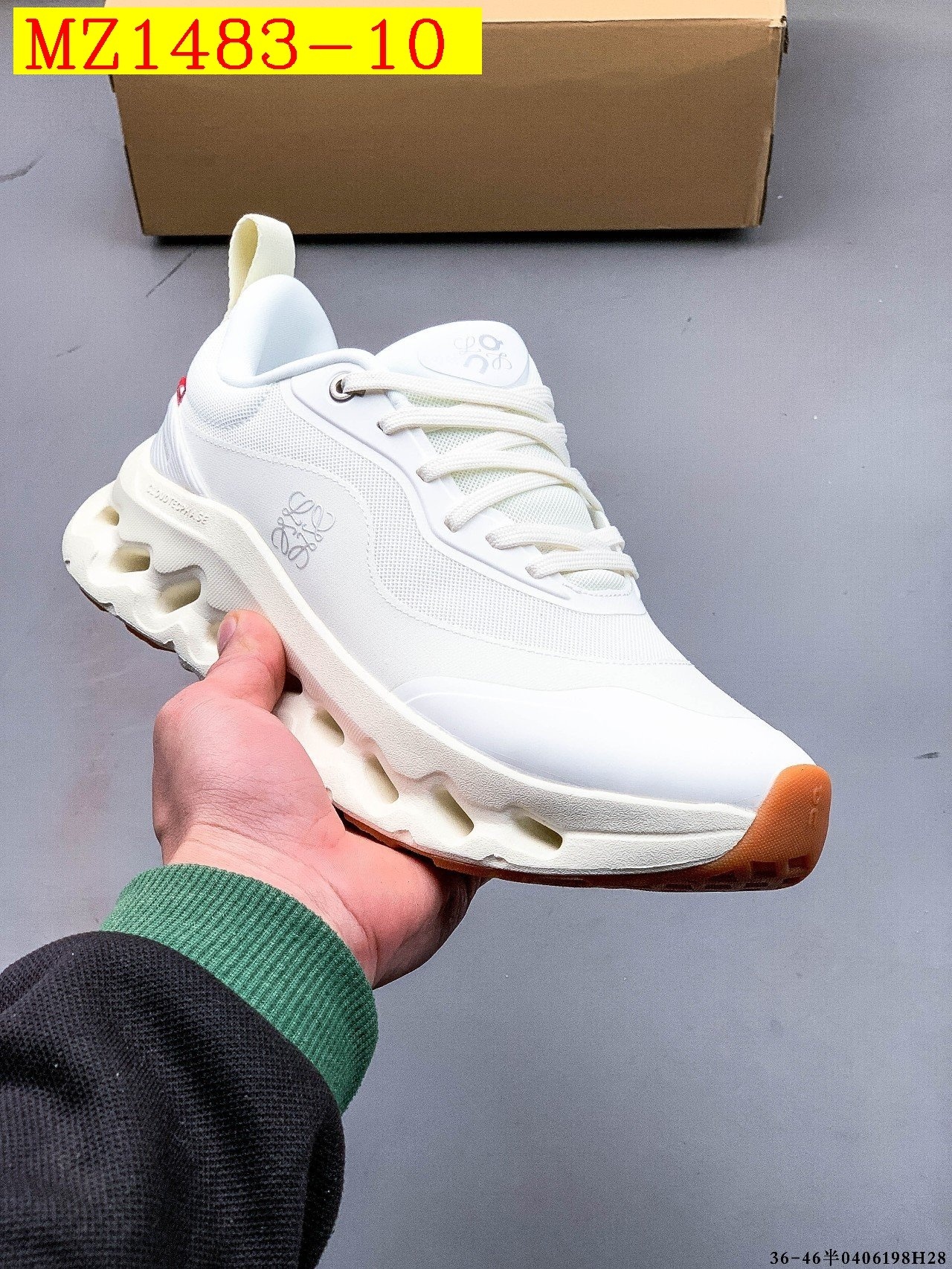 53$ Loewe x On Cloud tilt size 36-45 428840 MZ1483 gallery