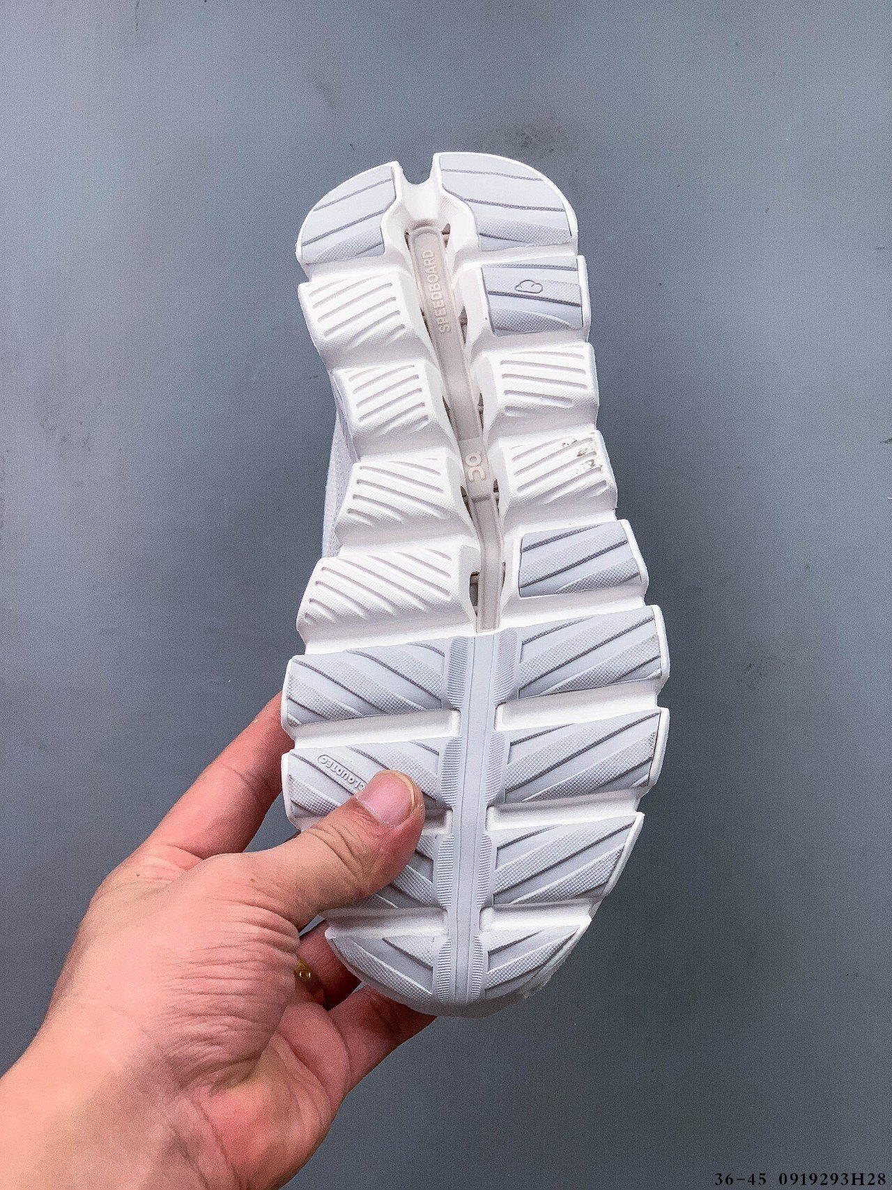 53$ On Cloud Hi size 36-45 426800 MZ1501 gallery
