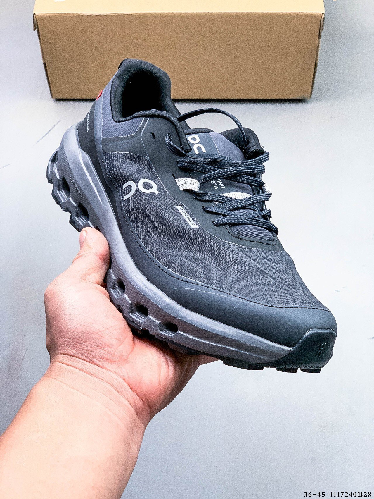 53$ On Cloudvista 2 Waterproof size 36-45 223860 MZ1589 gallery