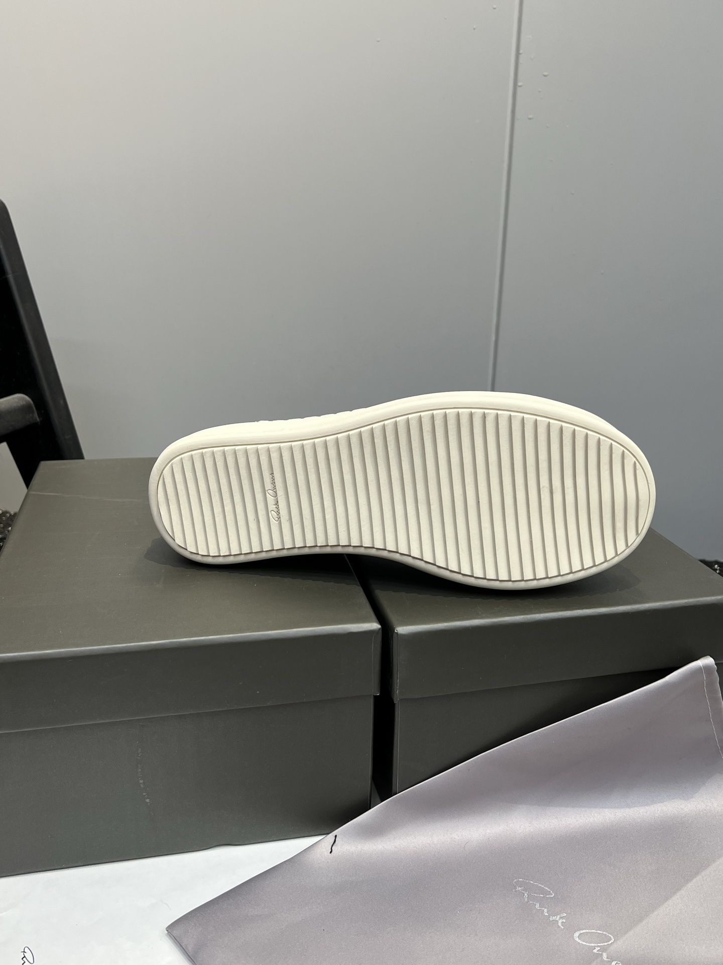 53$ RO Rickowens size 35-46 223730 MR485 gallery