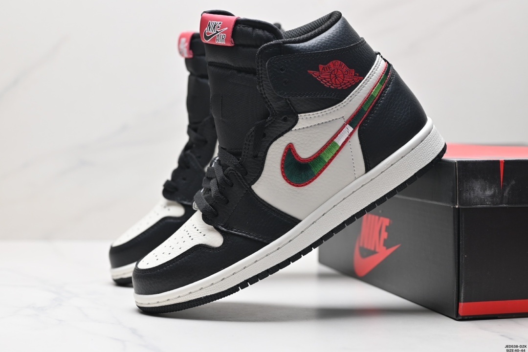 53$ new_dh Nike AIR JORDAN 1 RETRO HIGH OG size 36-44 32564035405 DB431 gallery