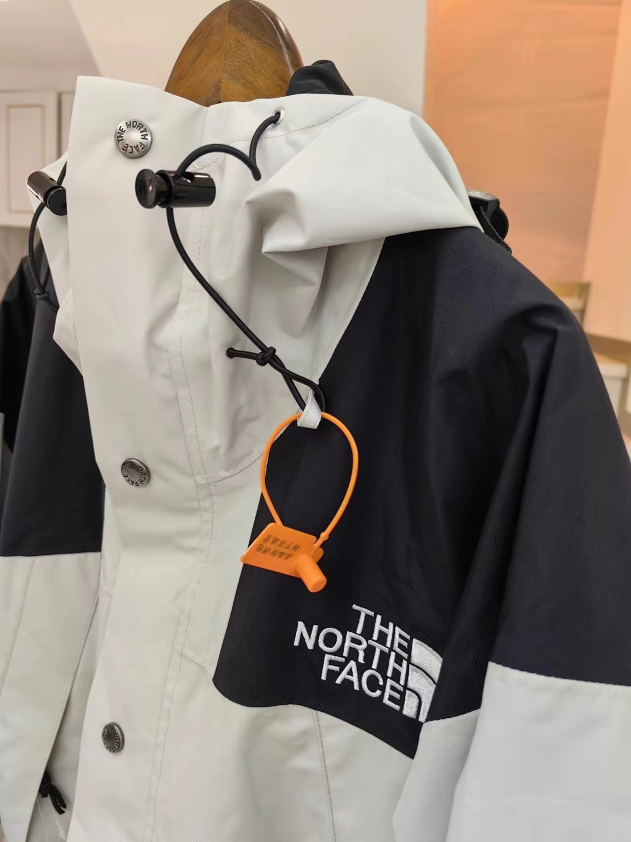 53$ new_dh The North Face 1990 SIZE M-2XL 62598035407 AF21 gallery