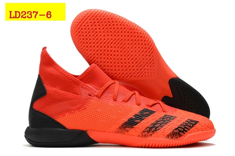 53$ new_dh adidas PREDATOR FREAK .3 TF SIZE 39-45 43105035409 LD237 gallery