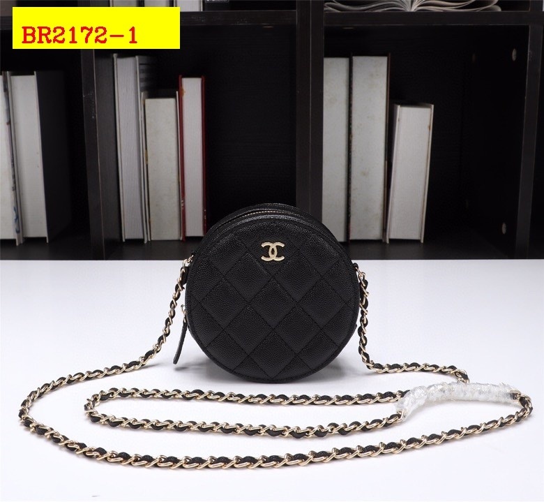 54$ CHANEL 3341 size 12X12X4 cm 331270 BR2172 gallery