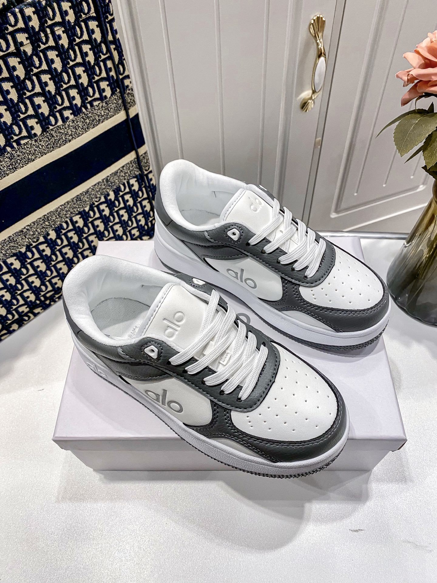 54$ dh alo show bdetails size 35-40 62395035841 MJL434 gallery