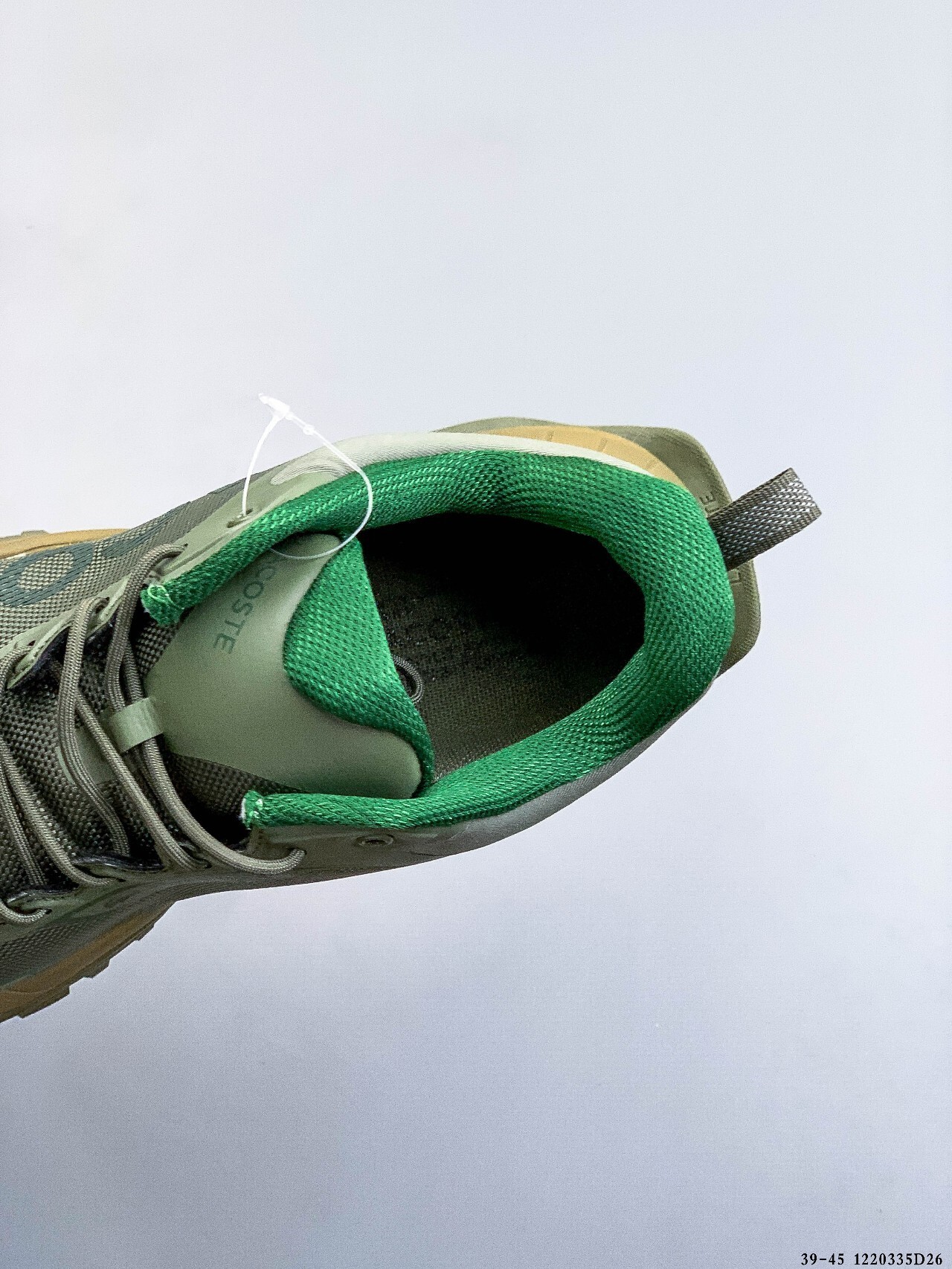 55$ LACOSTE LGUARD BRKR Size 39-45 428680 QT1640 gallery