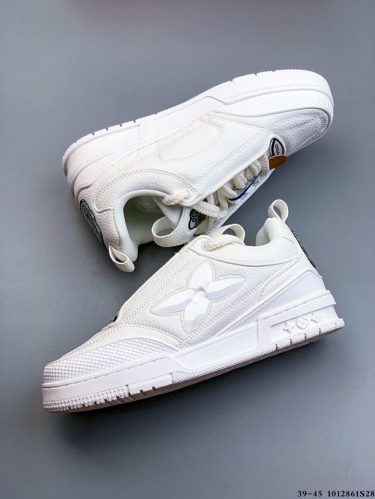 55$ Louis Vuitton LV Size 36-44 825610 QT1304 gallery