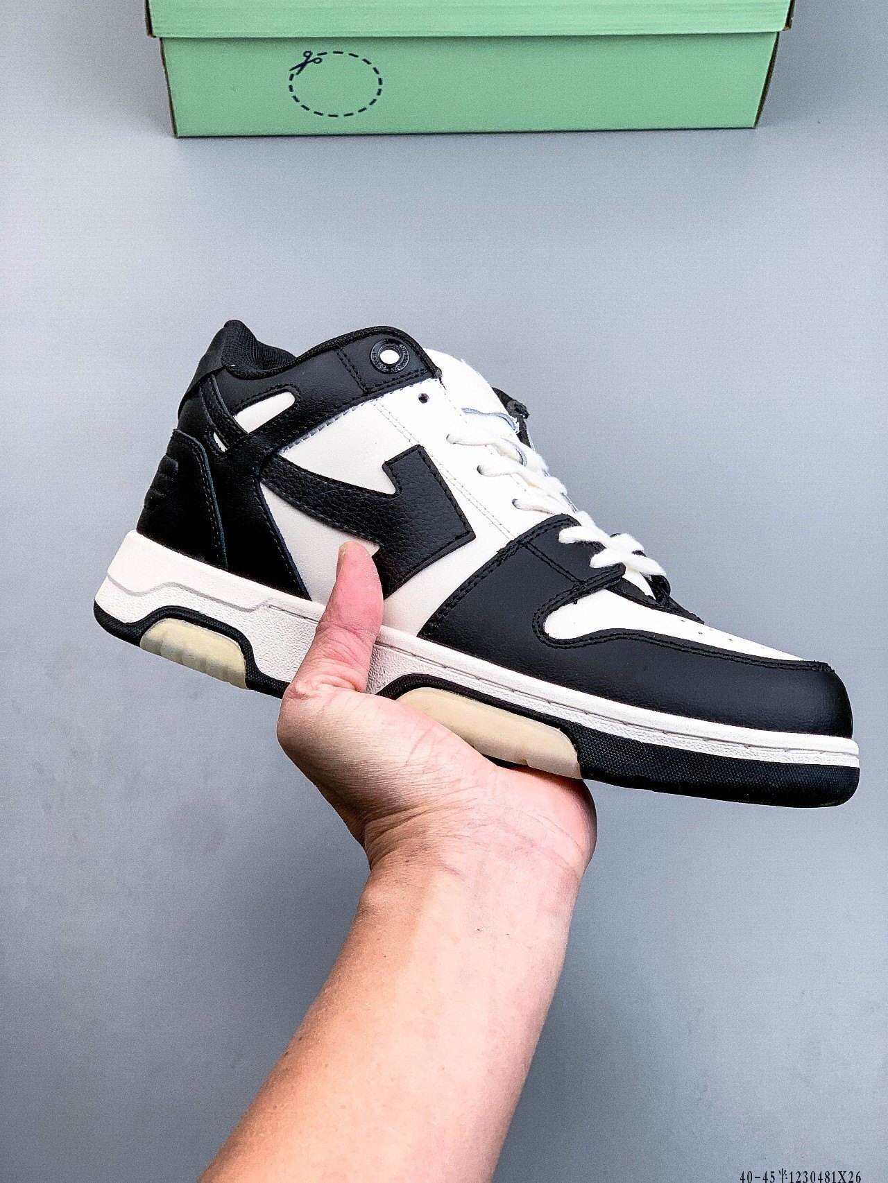 55$ OFF WHITE Out Of Office size 36-45 826640 QE270 gallery
