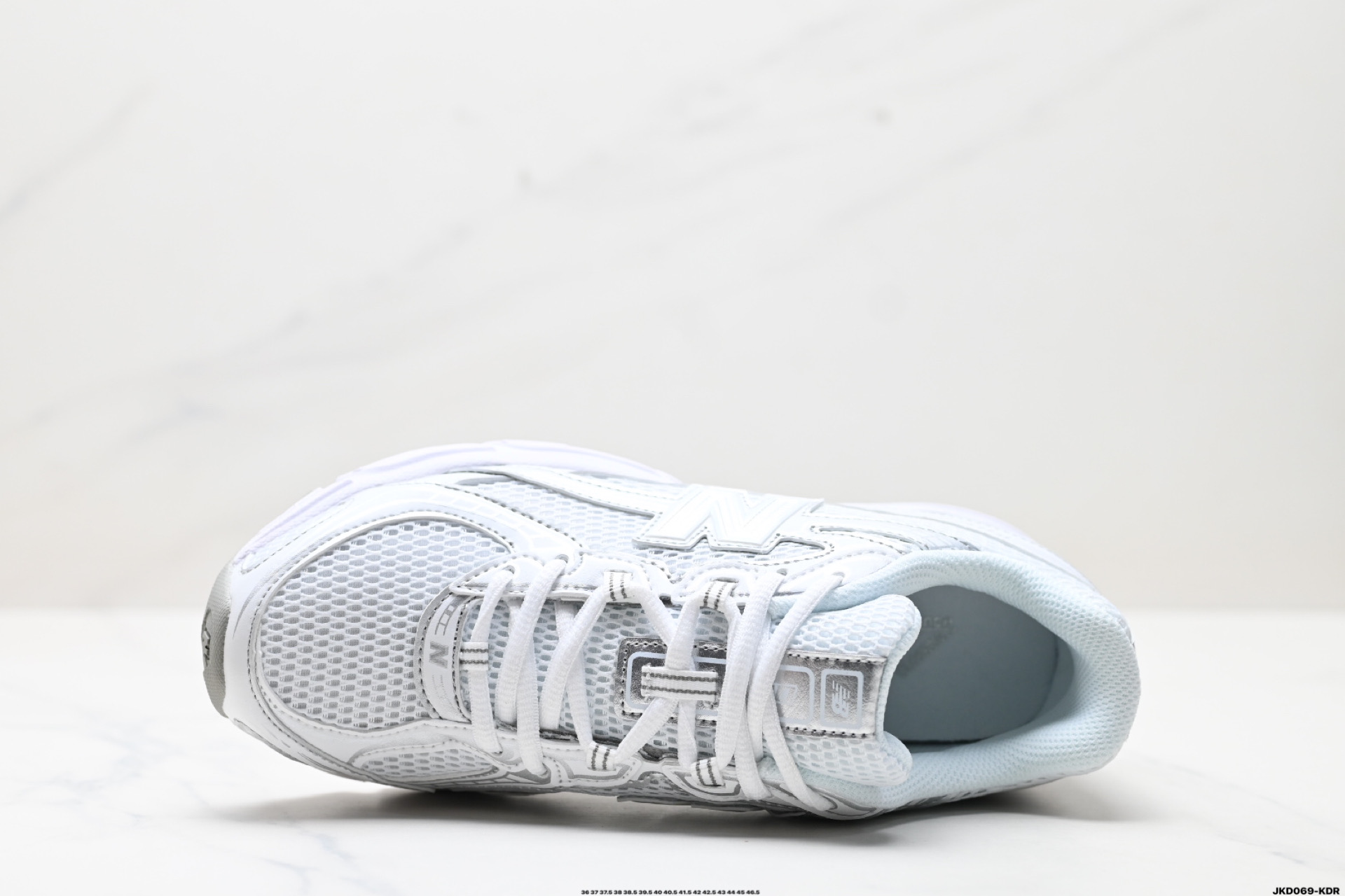 Top Quality New Balance 740 size 36 45 829820 MZ999 gallery