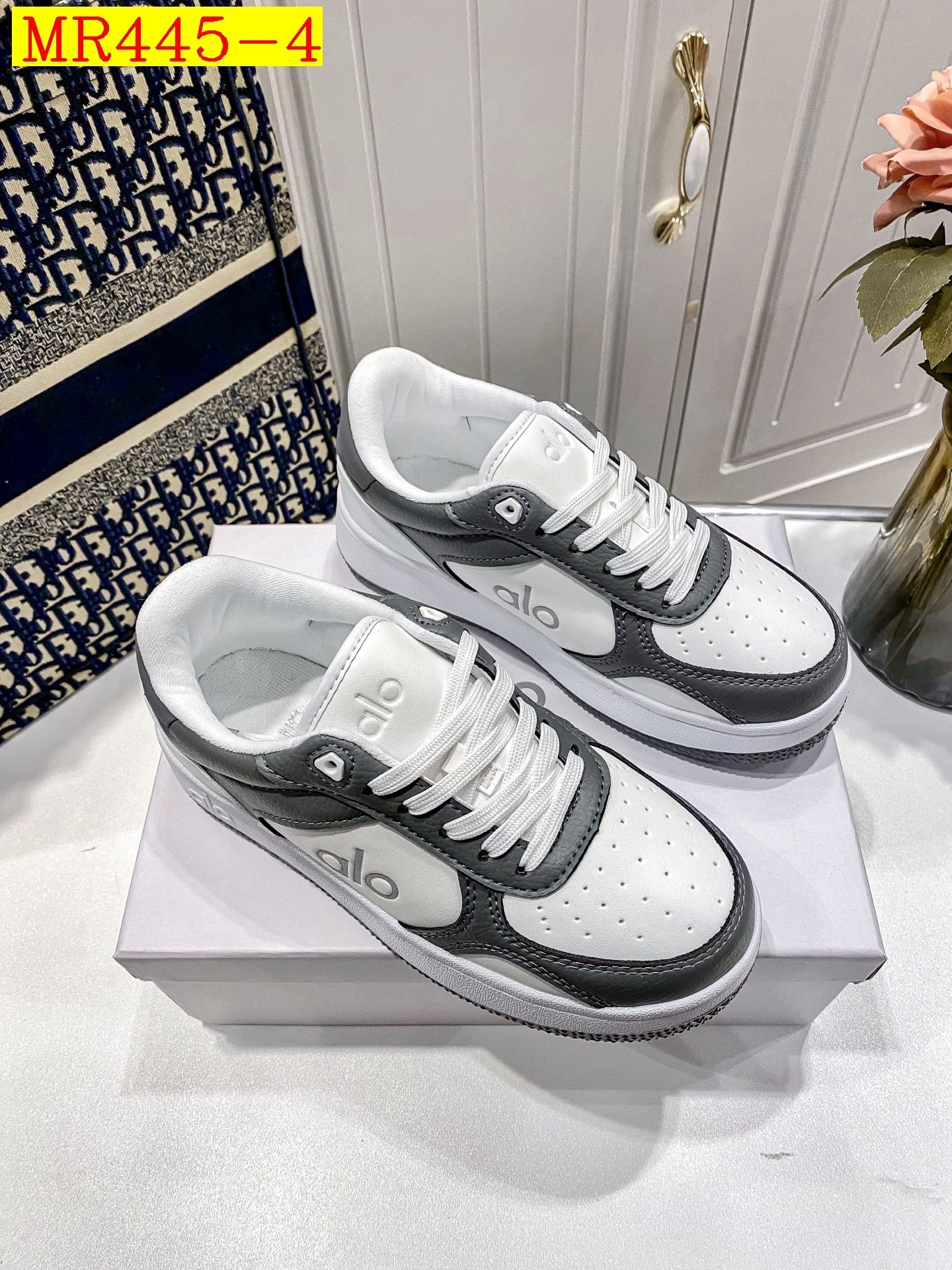 56$ ALO show bdetails size 35-40 823870 MR445 gallery