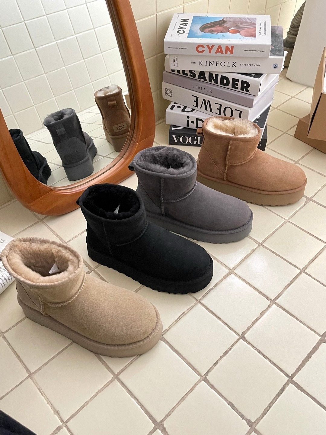 56$ Top Quality UGG Leather Wool Platform 3 point 5 Size 35-40 922860 UG286 gallery
