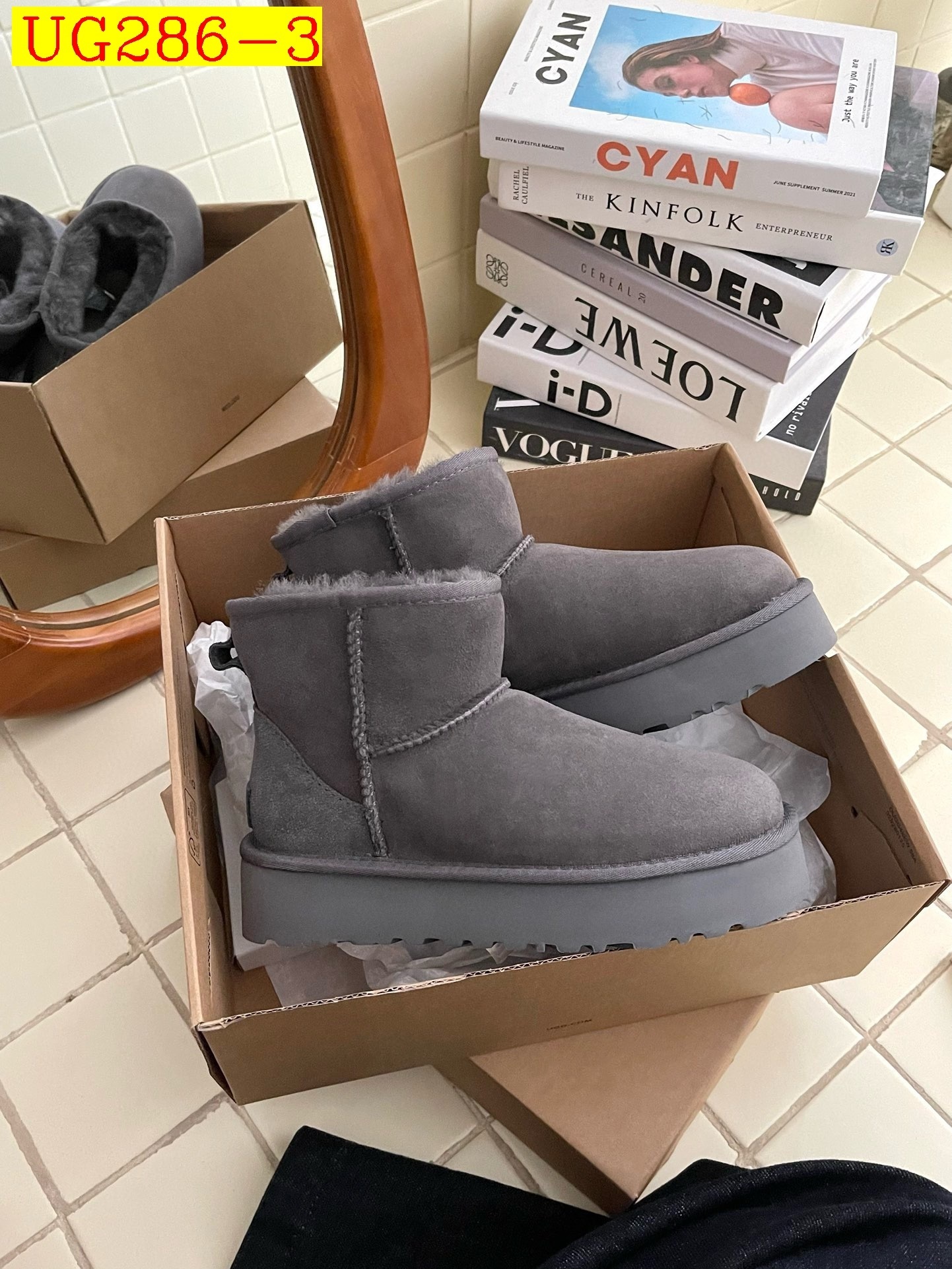 56$ Top Quality UGG Leather Wool Platform 3 point 5 Size 35-40 922860 UG286 gallery