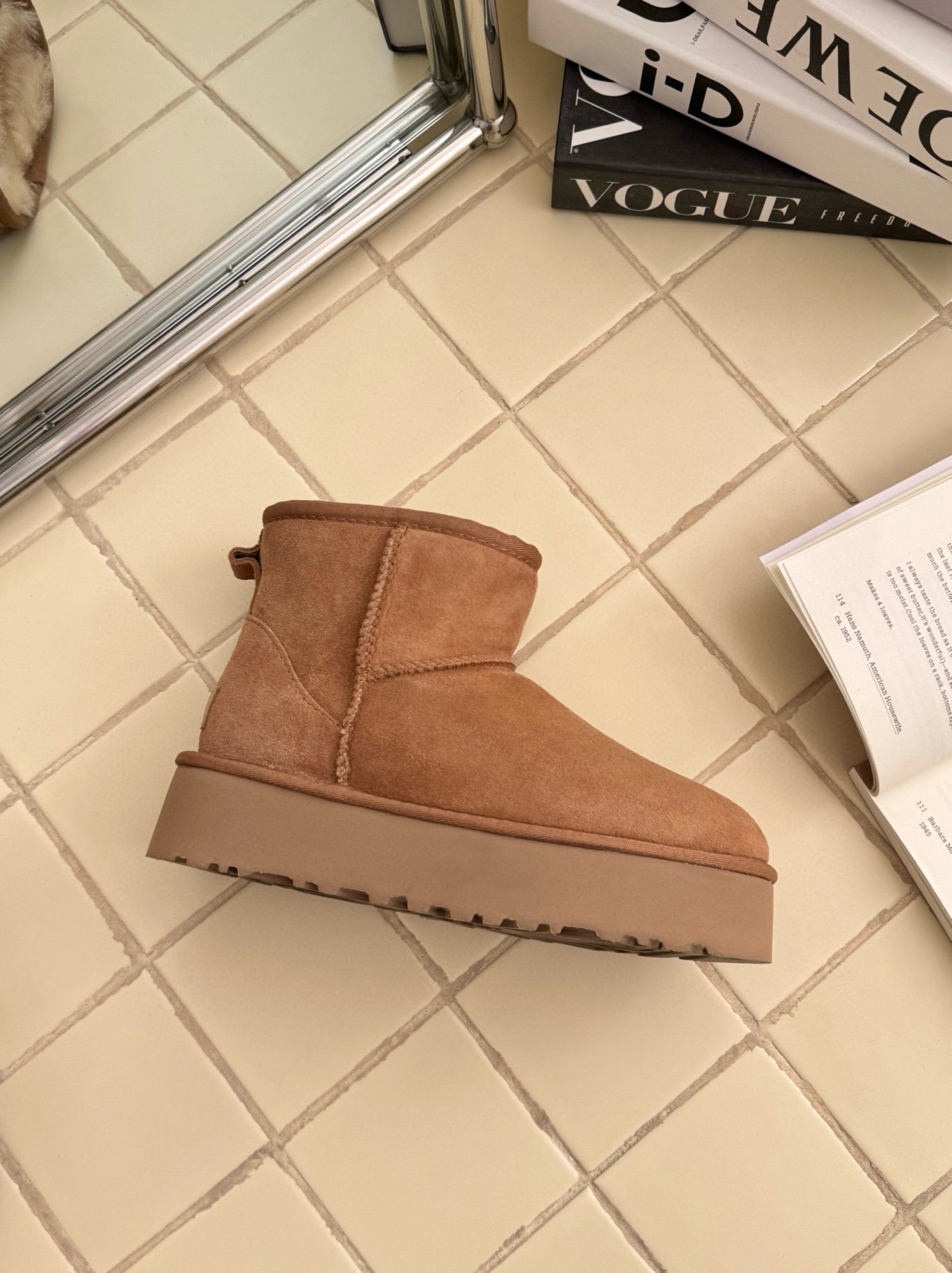 56$ Top Quality UGG Leather Wool Platform 3 point 5 Size 35-40 922860 UG286 gallery