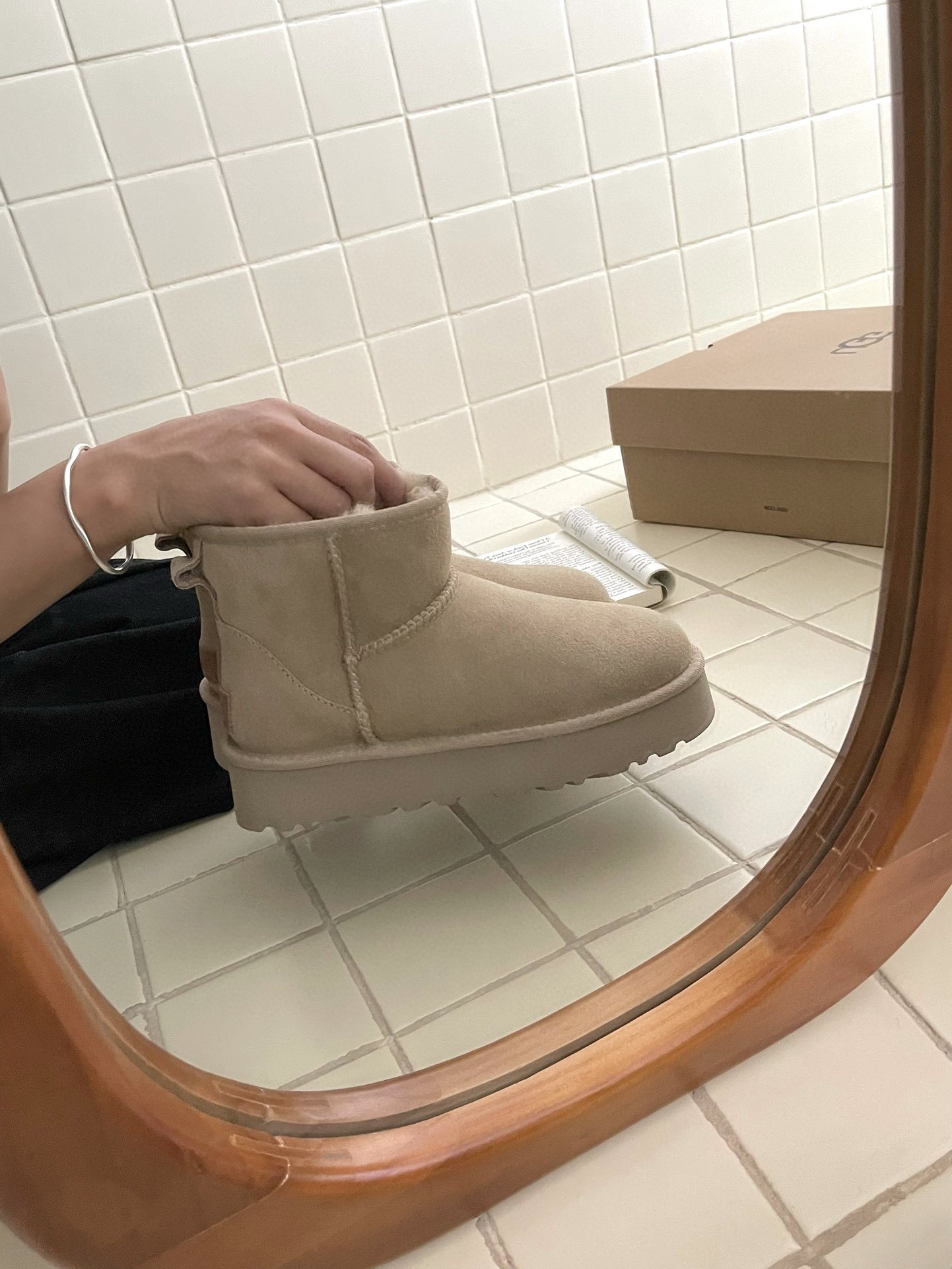 56$ Top Quality UGG Leather Wool Platform 3 point 5 Size 35-40 922860 UG286 gallery