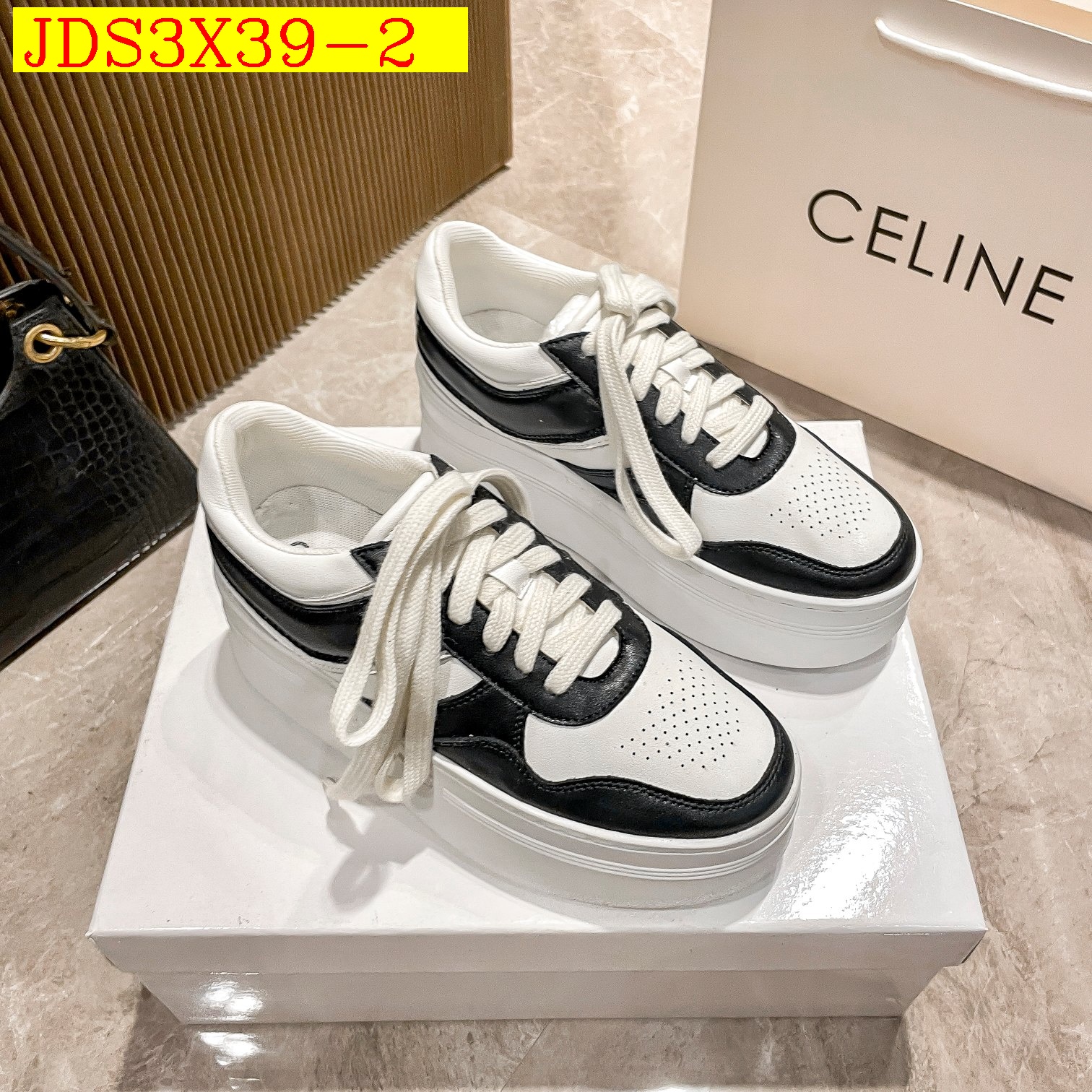 56$ new_dh CELINE show bdetails SIZE 35-40 83514035639 JDS3X39 gallery
