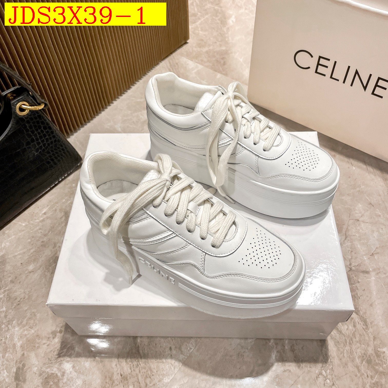 56$ new_dh CELINE show bdetails SIZE 35-40 83514035639 JDS3X39 gallery