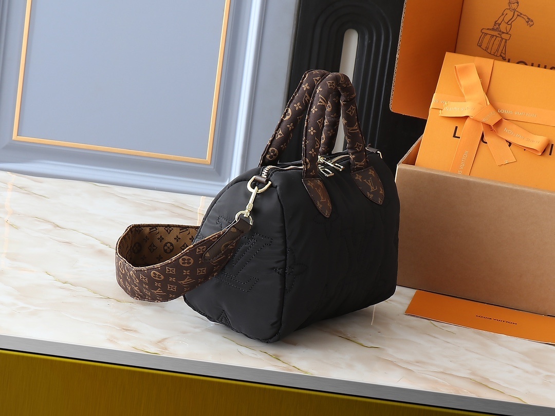 57$ LV Pillow Speedy Bandouliere Shoulder bag size 25x19x15 cm 930240 BR2104 gallery