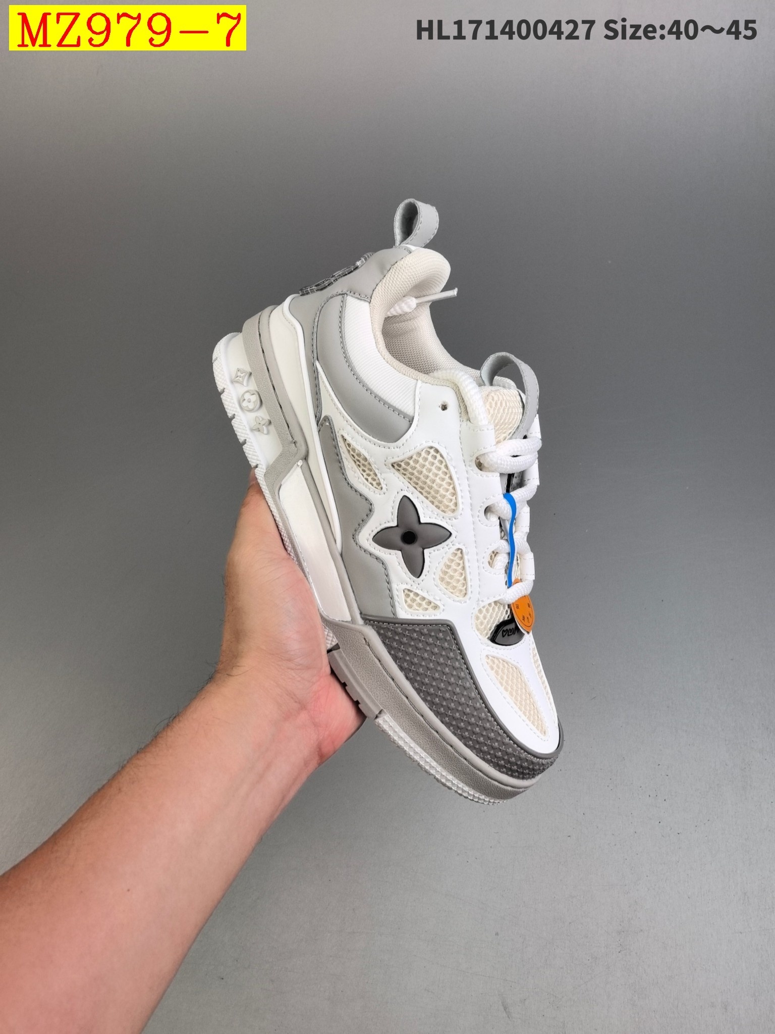 57$ Louis Vuitton Trainer Sneaker Low size 36-45 924820 MZ979 gallery