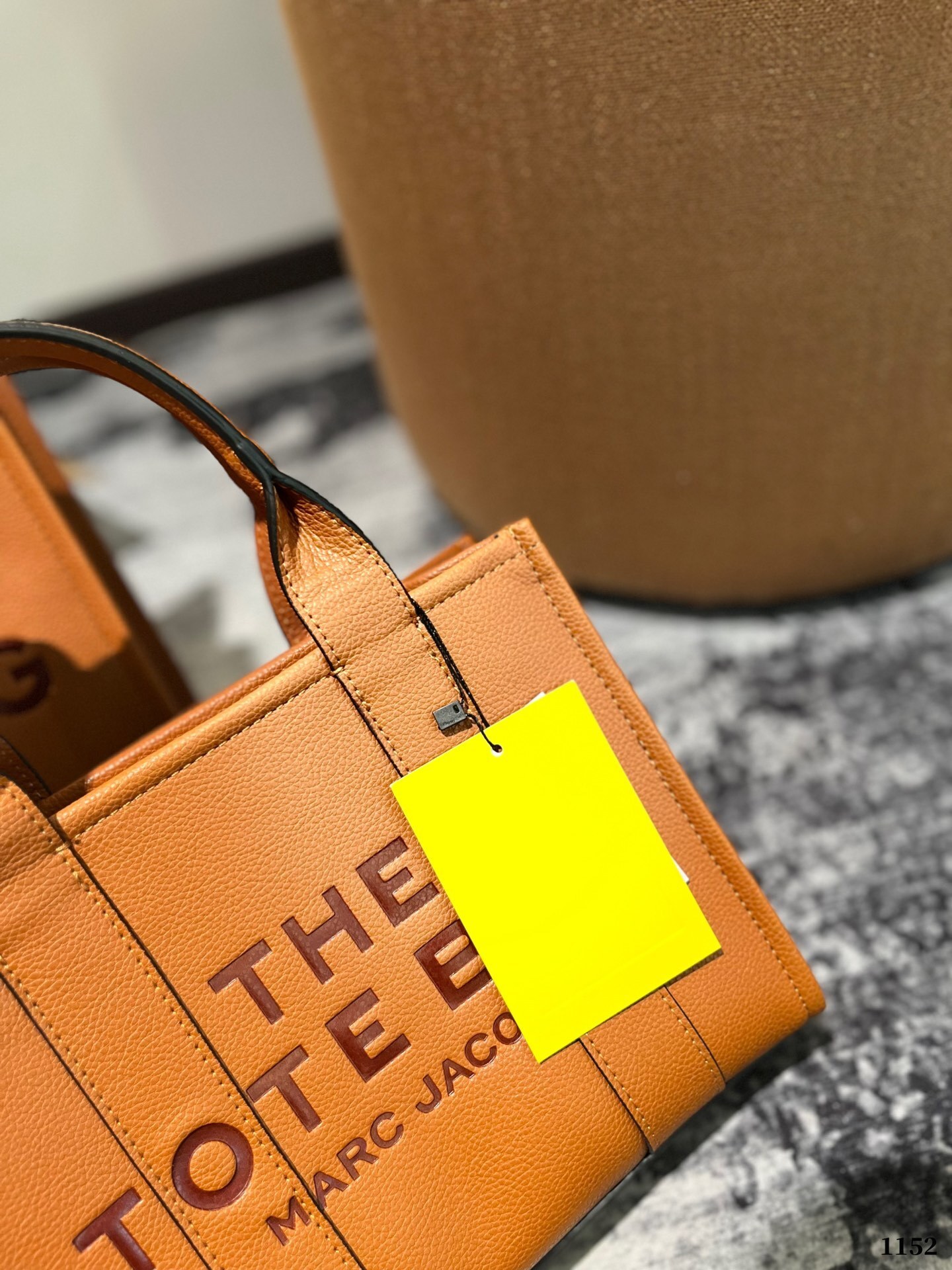 57$ MJ MARC JACOBS the traveler tote bag size 33x25cm BF50 gallery