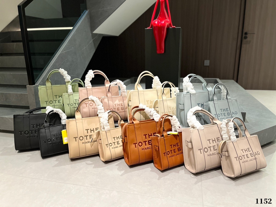 57$ MJ MARC JACOBS the traveler tote bag size 33x25cm BF50 gallery