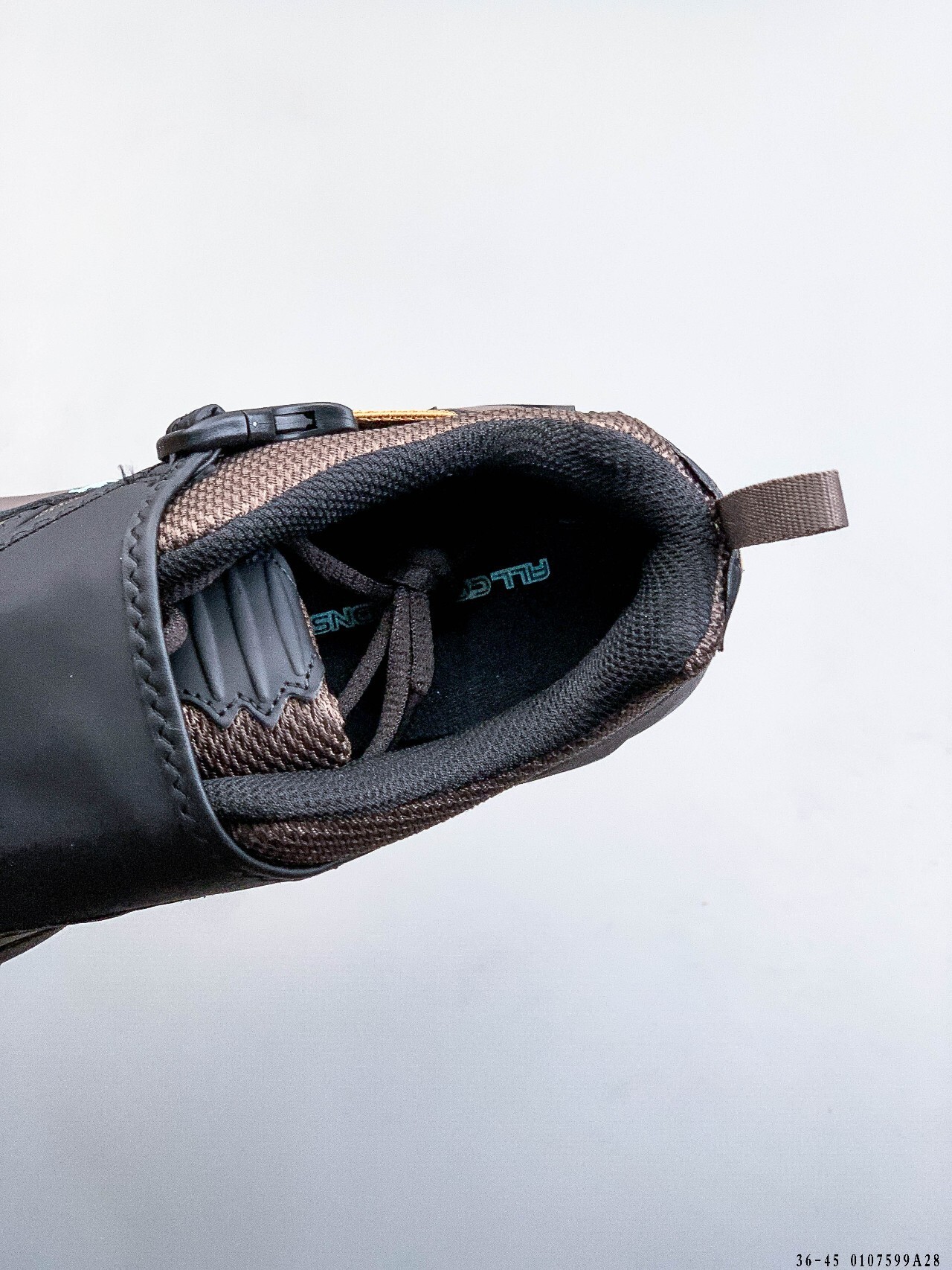 57$ Nike ACG PHASSAD Size 36-45 922870 PM122 gallery