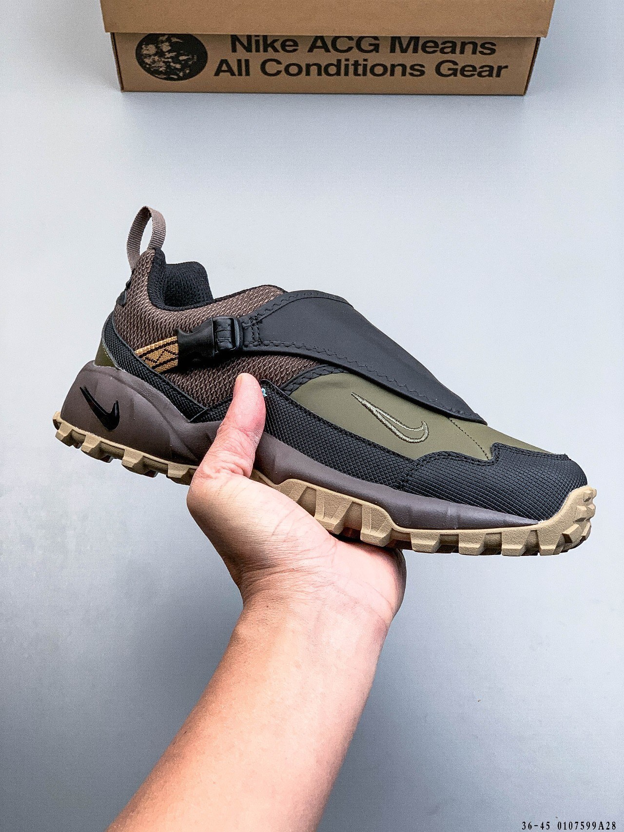 57$ Nike ACG PHASSAD Size 36-45 922870 PM122 gallery