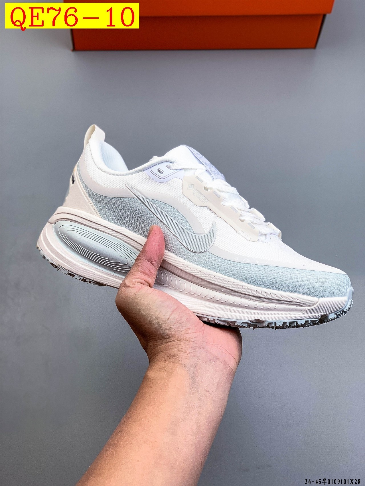 57$ Nike VOMERO Plus size 36-45 half 923820 QE76 gallery