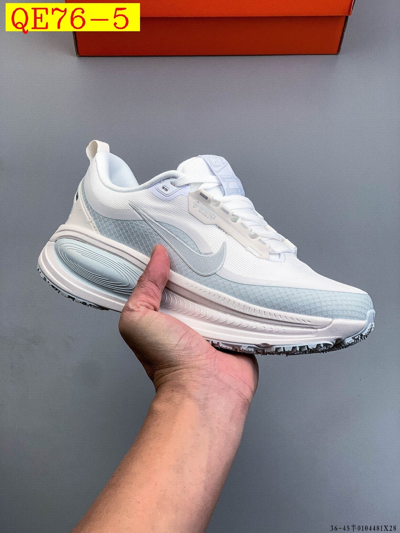 57$ Nike VOMERO Plus size 36-45 half 923820 QE76 gallery