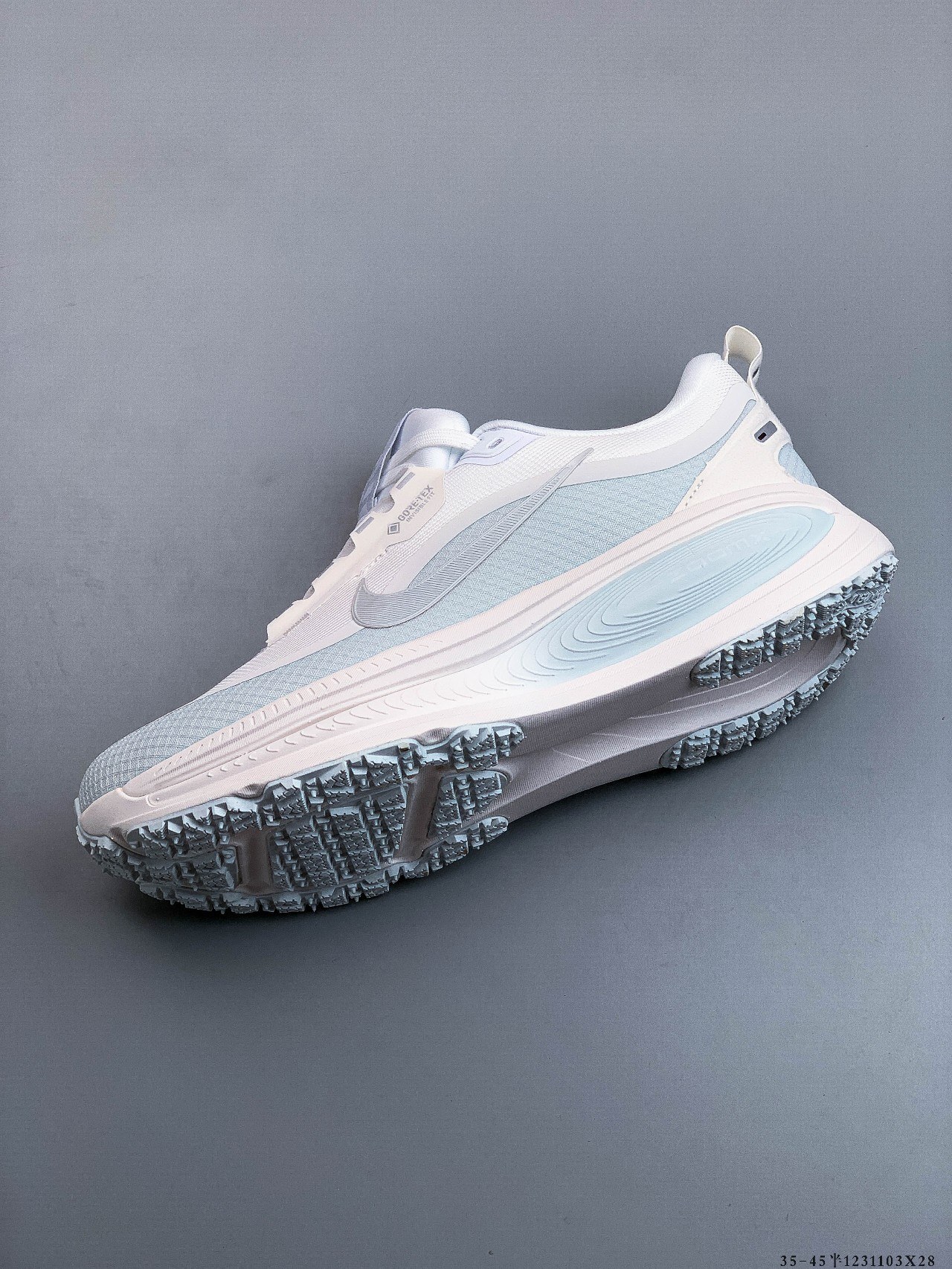 57$ Nike VOMERO Plus size 36-45 half 923820 QE76 gallery