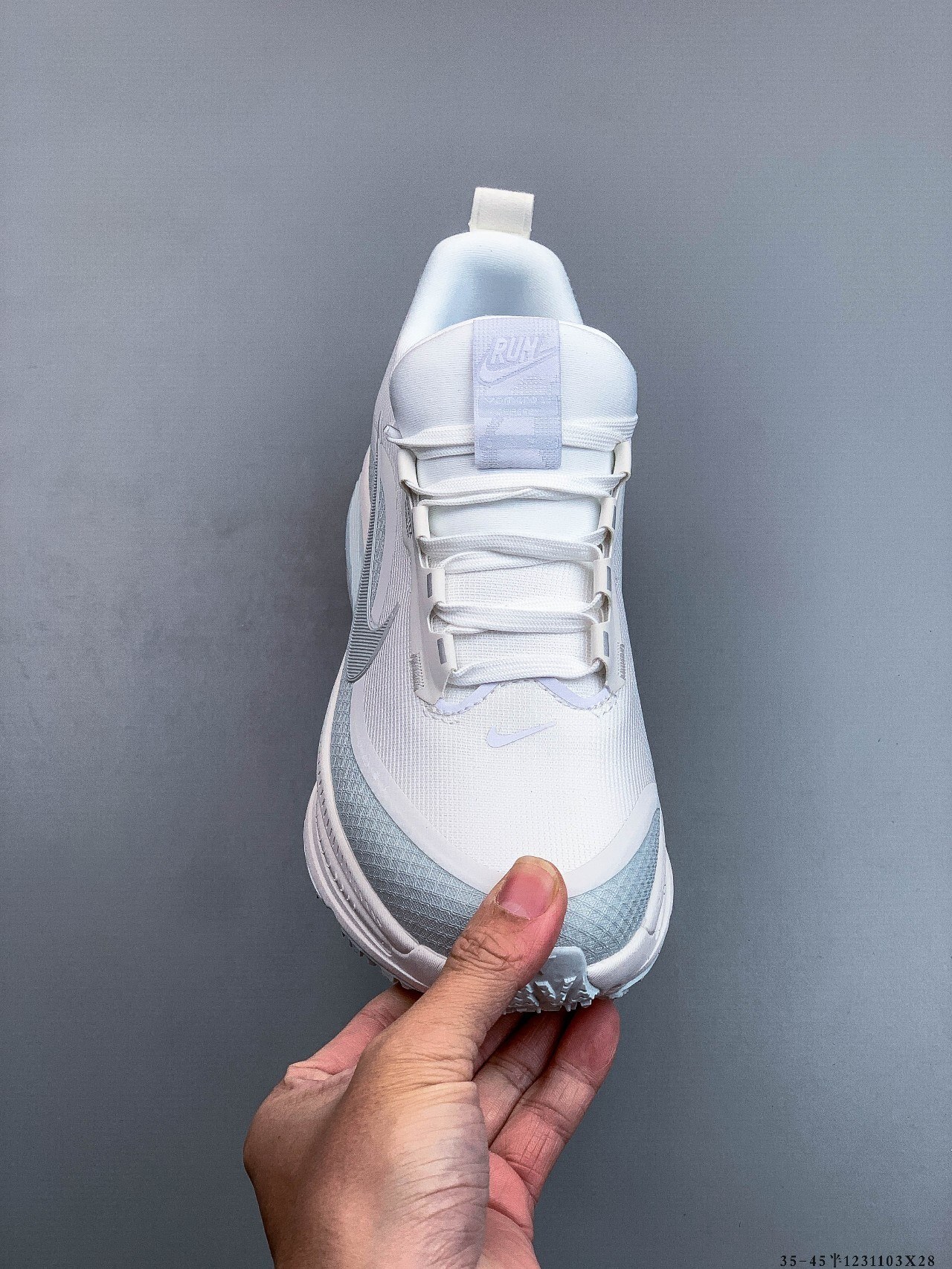 57$ Nike VOMERO Plus size 36-45 half 923820 QE76 gallery