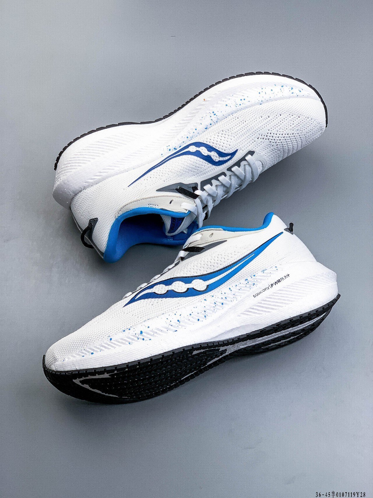 57$ Saucony TRIUMPH 21 Size 36-45 026820 PM133 gallery