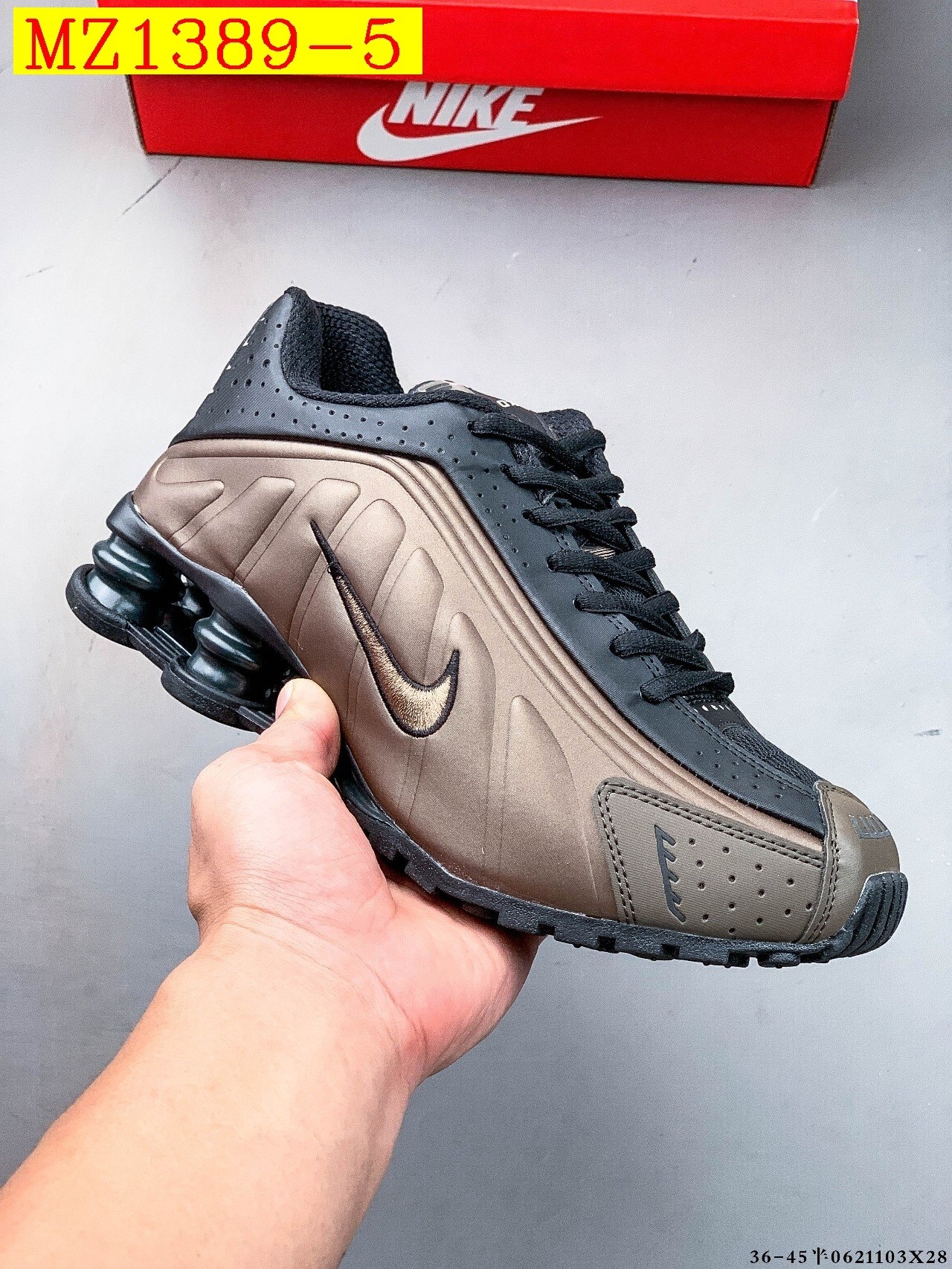57$ Top Quality NIKE SHOX R4 size 36-45 half 623850 MZ1389 gallery