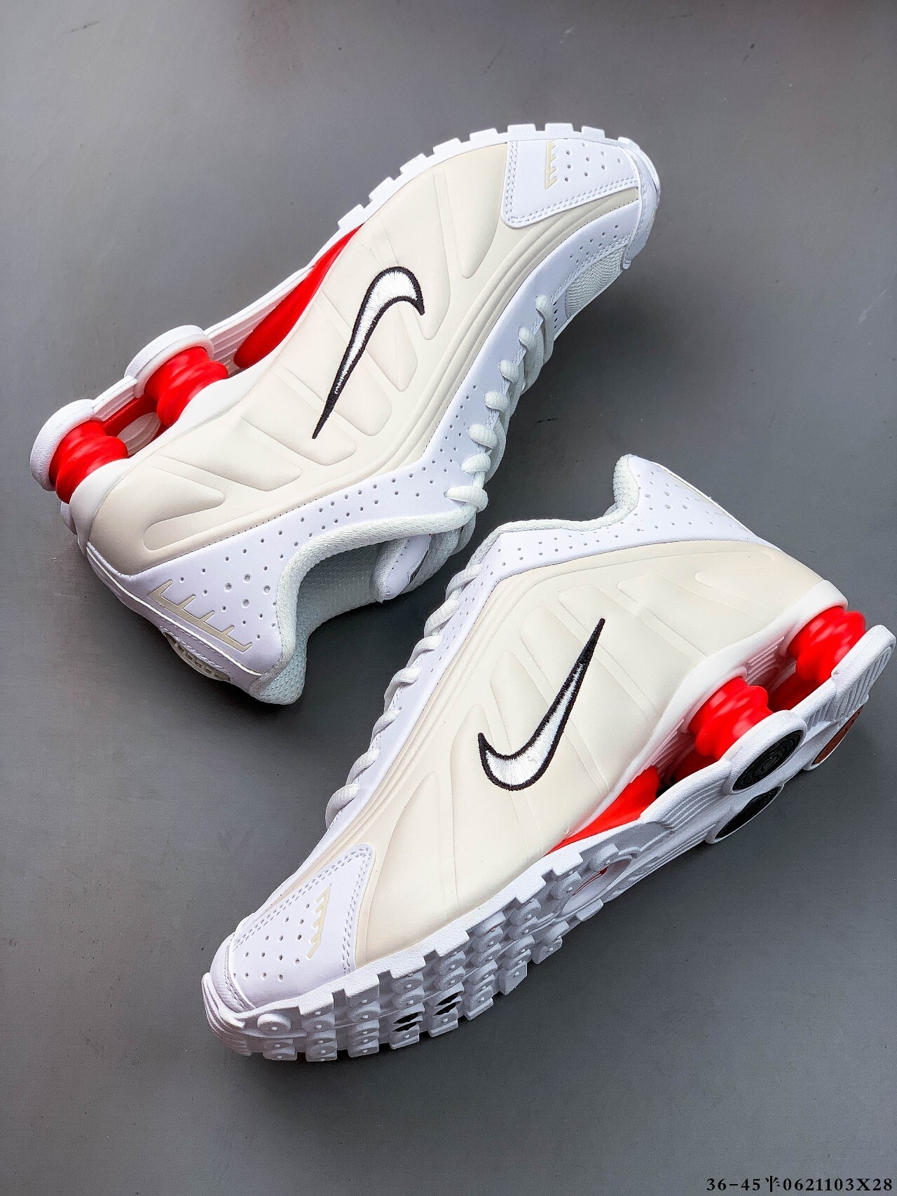 57$ Top Quality NIKE SHOX R4 size 36-45 half 623850 MZ1389 gallery